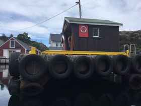 Tverrenden - ny fendring og ny kantskinne.